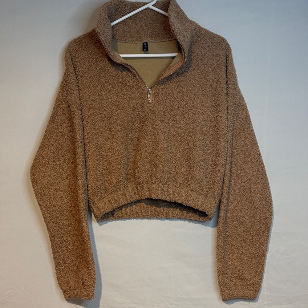 EUC ZAFUL Women's Half Zip Faux Fur Cropped Sweatshirt, Light Brown, Size M